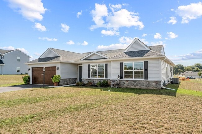 Building Photo - Single Family ranch home
