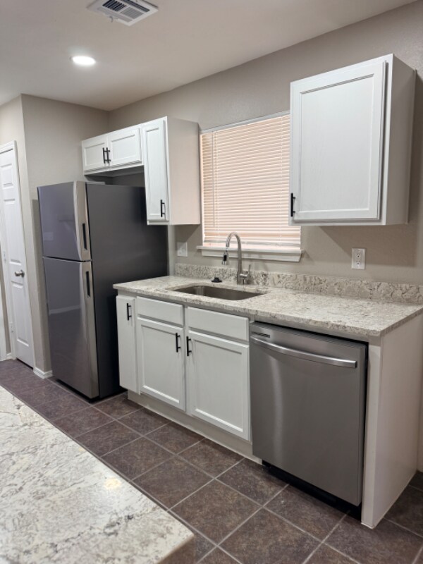 Building Photo - 6128 S Madison Pl