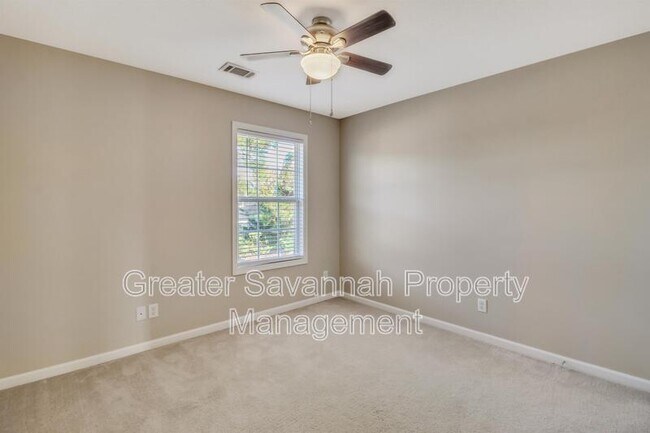 Building Photo - 601 Bristol Way