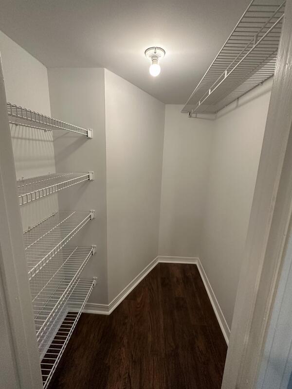 Building Photo - 54 Summer Oaks Dr