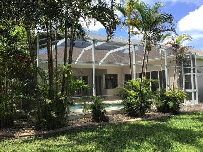 Building Photo - 1292 Hillsborough Blvd