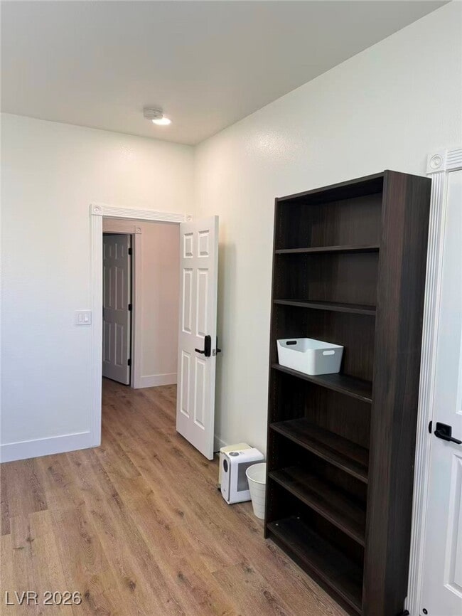 Building Photo - 605 Runbridge St