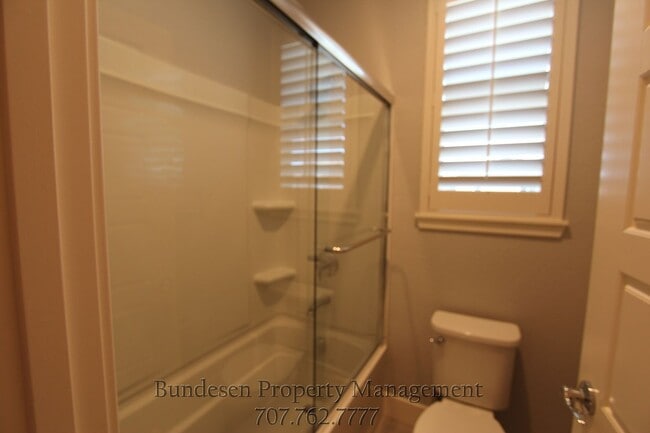 Building Photo - 5350 Kelliann Pl