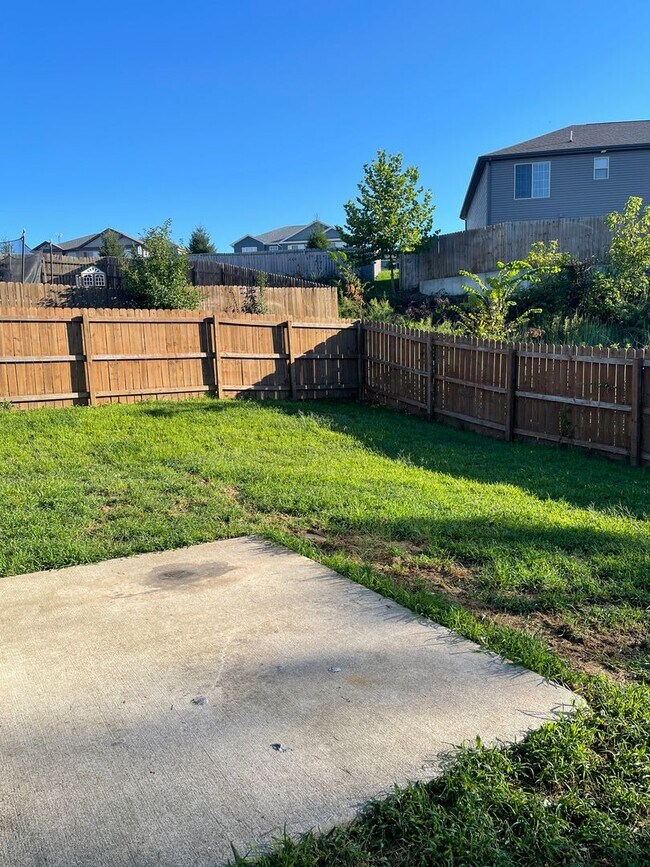 Building Photo - May 5th