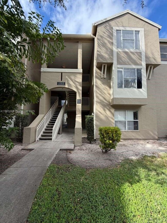 Building Photo - 1705 Palm Cove Blvd