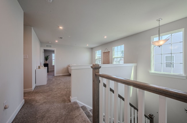 Building Photo - 1018 Applecross Dr