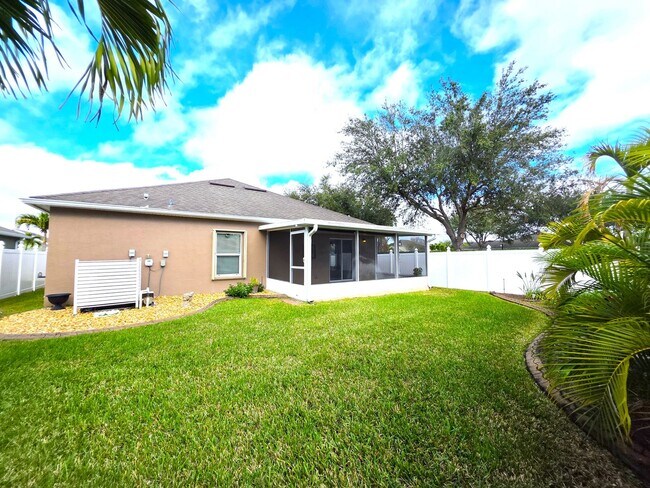 Building Photo - Vero Beach Rentals. Vero Beach Rent, LLC and Property Management Company