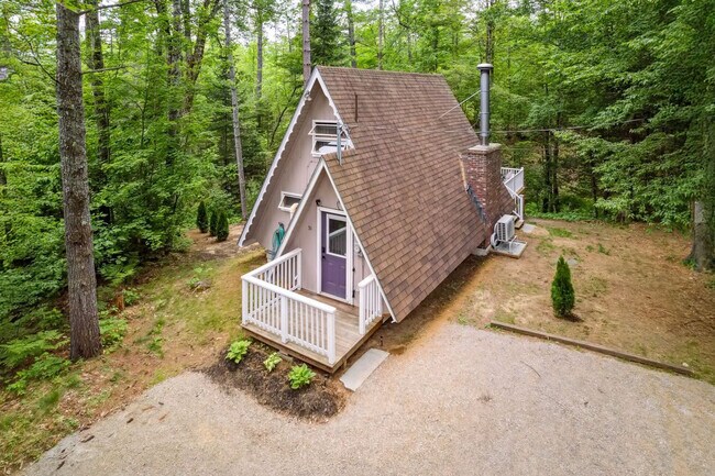 Building Photo - 51 Lake Pines Cir