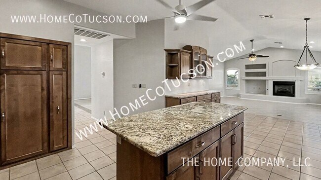 Building Photo - 8245 Crooked Tree Trail