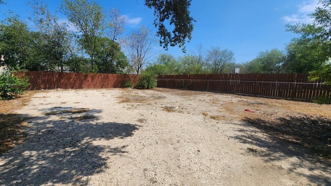 Building Photo - PALO ALTO HEIGHTS- 3bedroom 2 bath Home