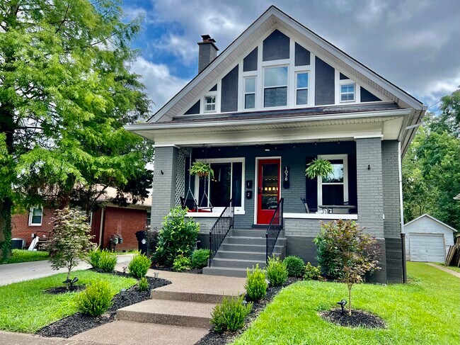 Primary Photo - 1078 Highland Ave