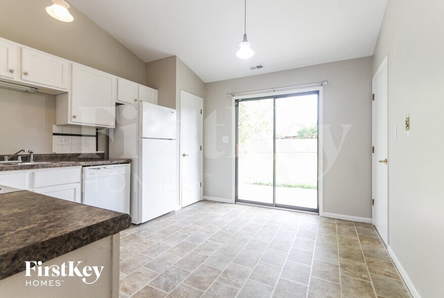 Building Photo - 5613 Simmul Ln
