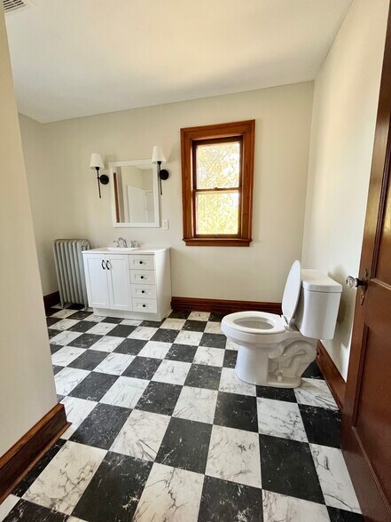 Upstairs Full Bath - 1465 Main St