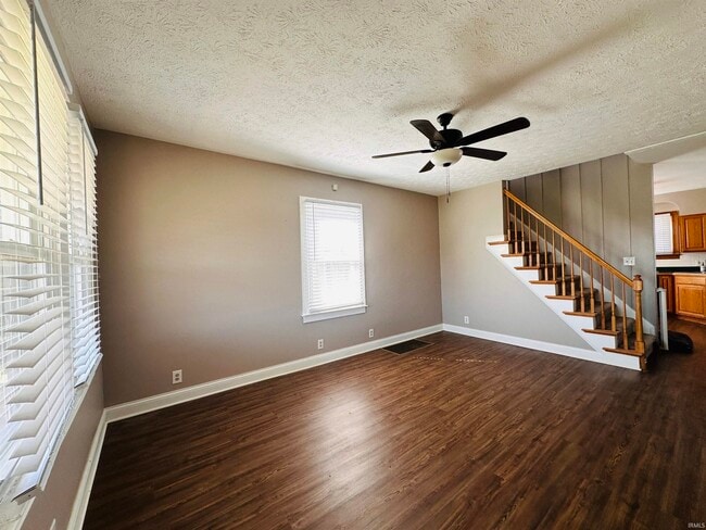 Building Photo - 5500 Big Cynthiana Rd