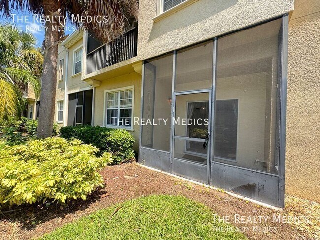 Building Photo - 2854 Oakwater Dr