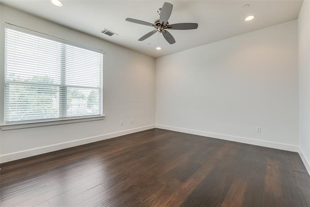 Building Photo - 5830 Oram St