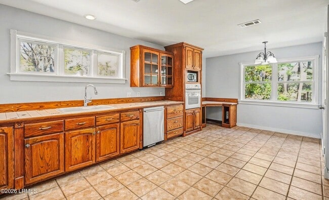 Building Photo - 1812 Dolphin Row Dr