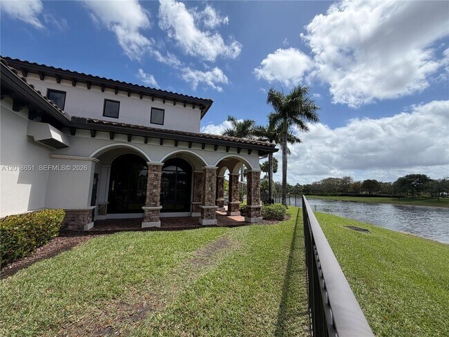 Building Photo - 8344 NW 127th Ln