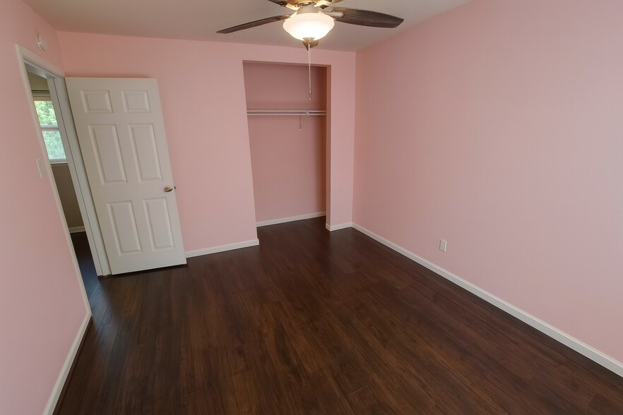 2nd Bedroom - 2702 Mulford Cv