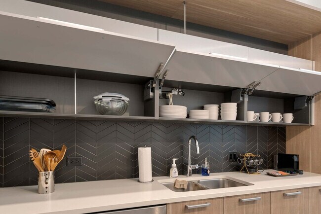 Building Photo - 29 S LaSalle St