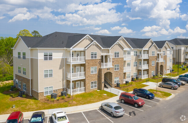 Sunnybrook Pointe Apartments Raleigh Nc