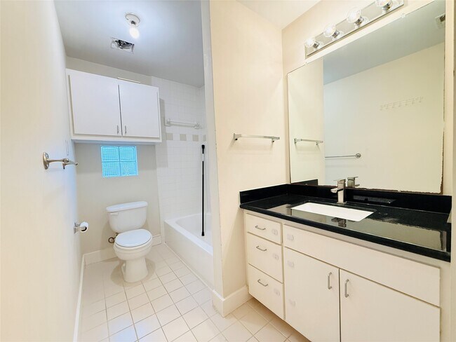 Building Photo - 9813 Cynthia Ann Ct