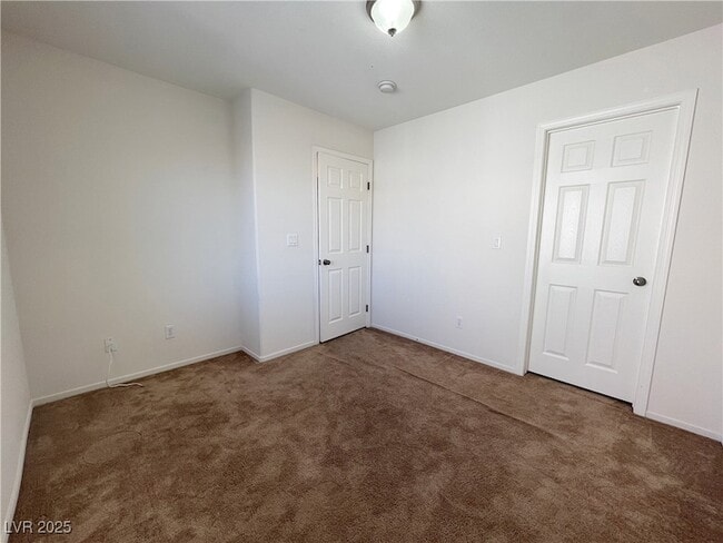 Building Photo - 1838 Versante Ave