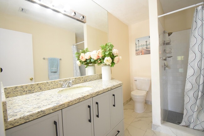 Building Photo - 11638 Timbers Way
