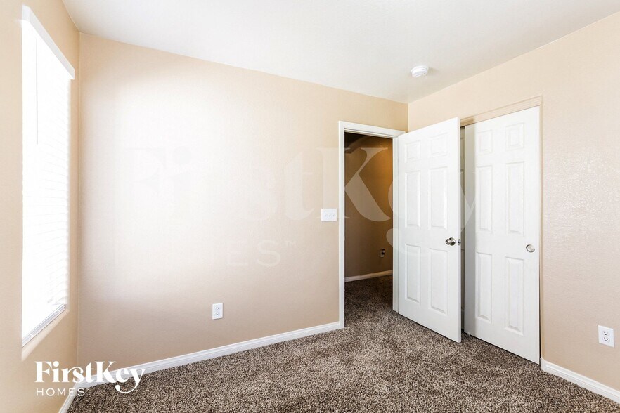 Building Photo - 7872 Juniper Forest St