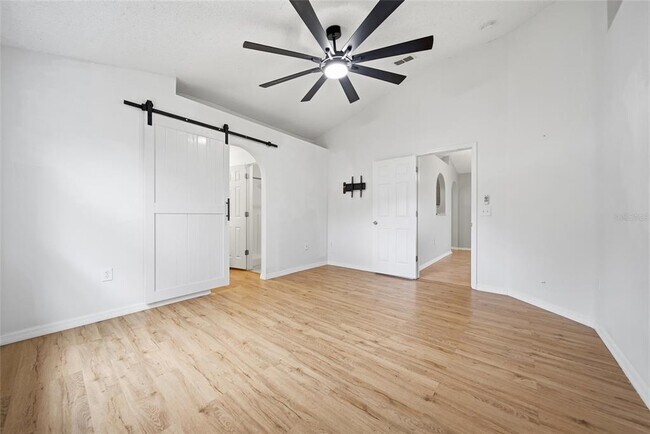 Building Photo - 10617 Opus Dr