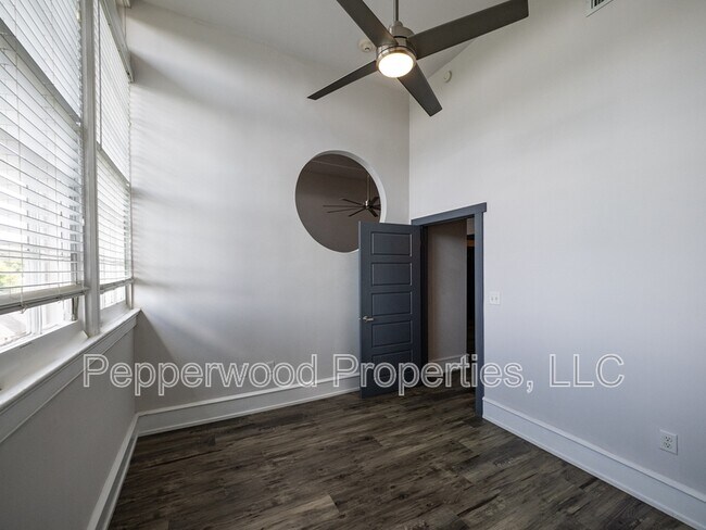 Building Photo - 600 Magnolia St