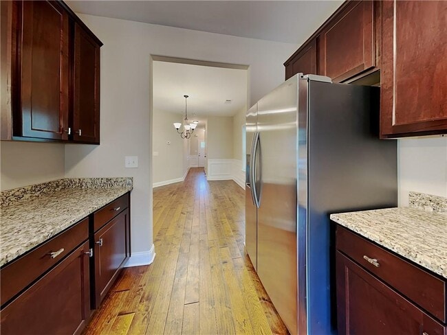 Building Photo - 513 Kirkland Dr