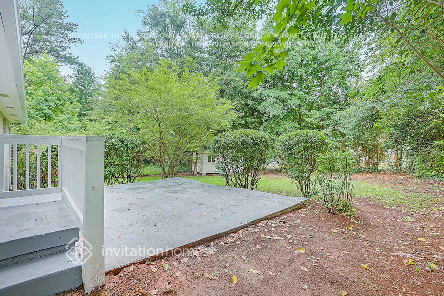 Building Photo - 2716 Lancaster Dr