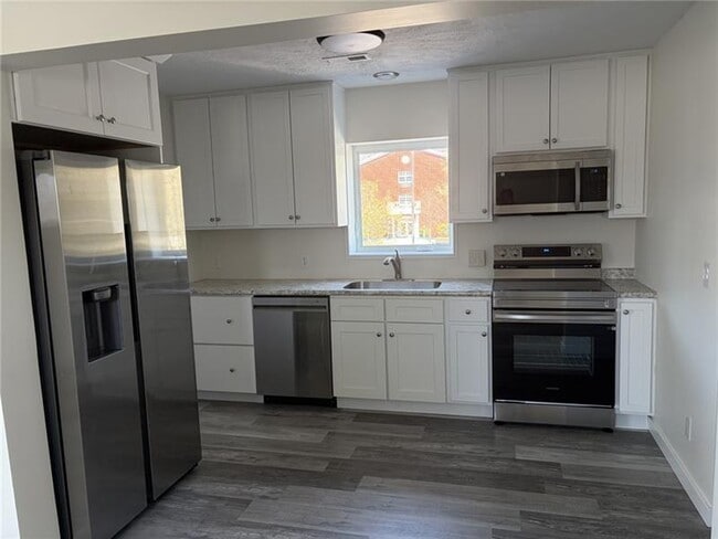 Building Photo - 775 Freeport Rd