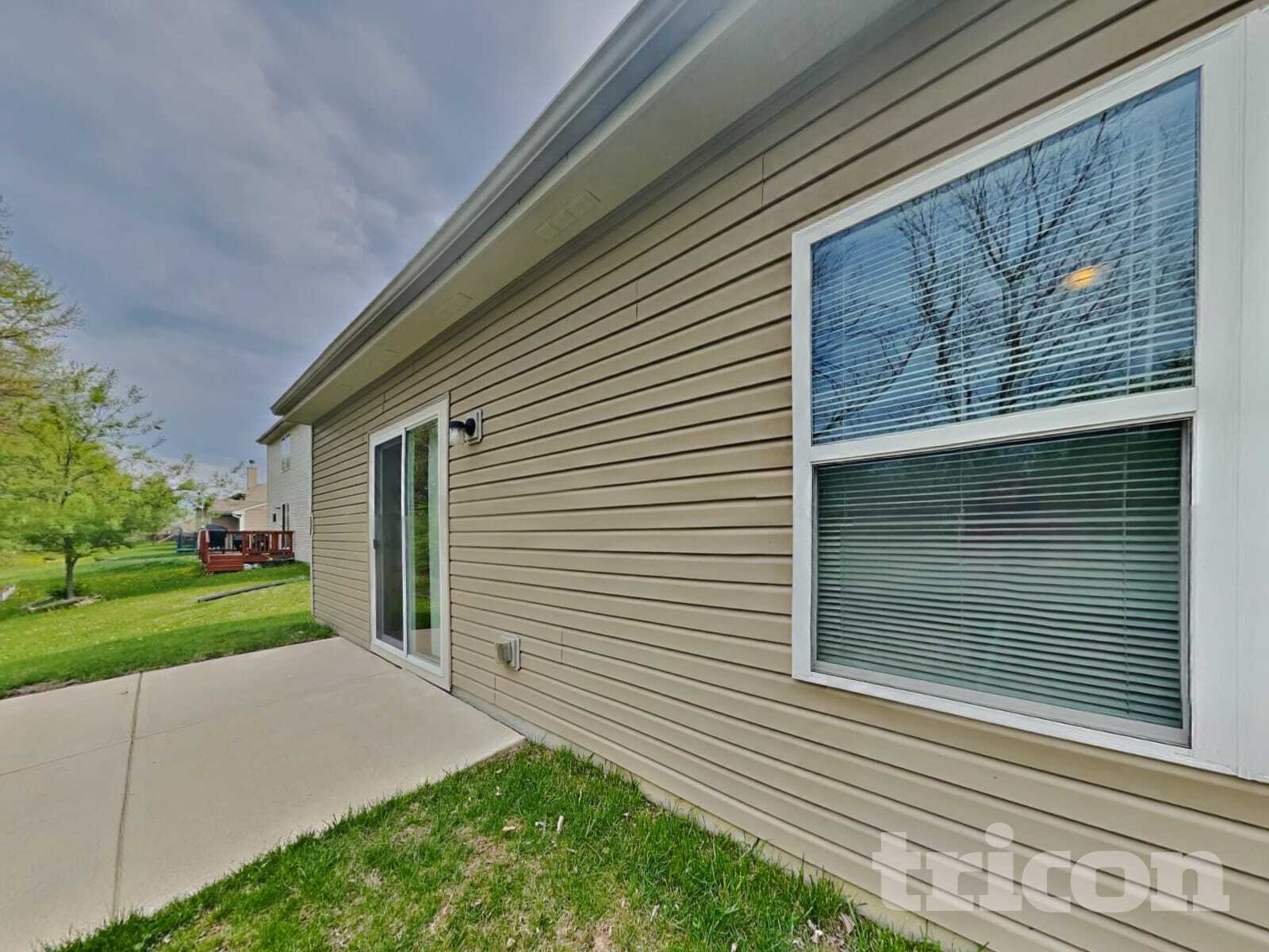 Building Photo - 4714 Angelica Dr