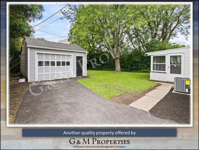 Building Photo - Fully Furnished 2-Bedroom Rental - Walk to Strong Hospital!