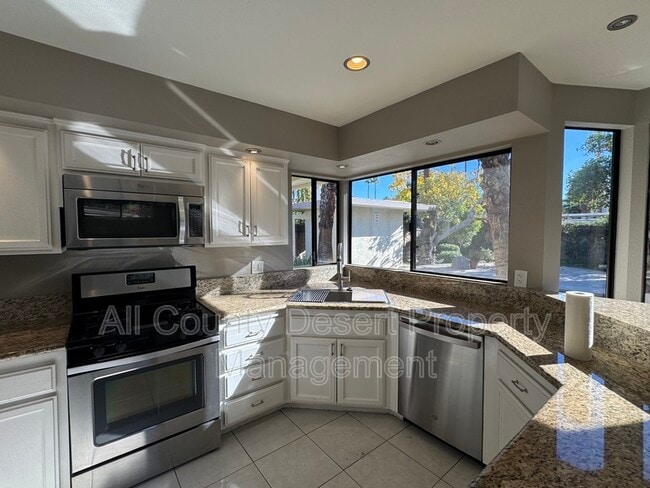 Building Photo - 70181 Sun Valley Dr