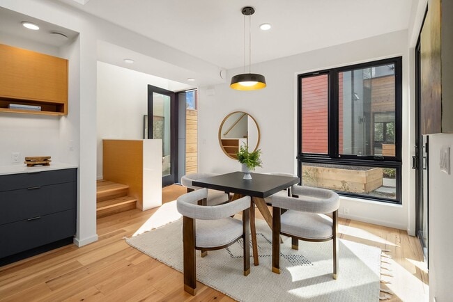 Building Photo - Net Zero Townhome on Bainbridge Island — 3 Bed | 2.25 Bath | 1,813 SqFt at The Trillium