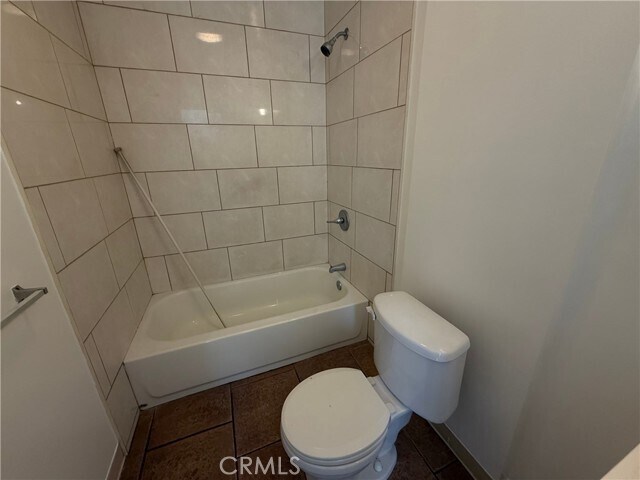 Building Photo - 358 Magnolia Ave