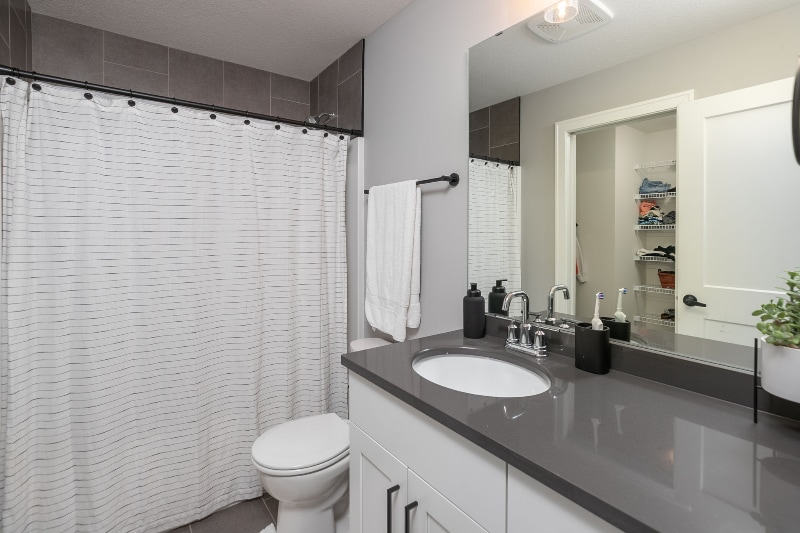 Building Photo - 3634 18th St SE