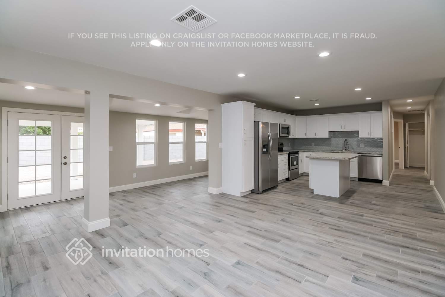 Building Photo - 7801 E Loma Land Dr