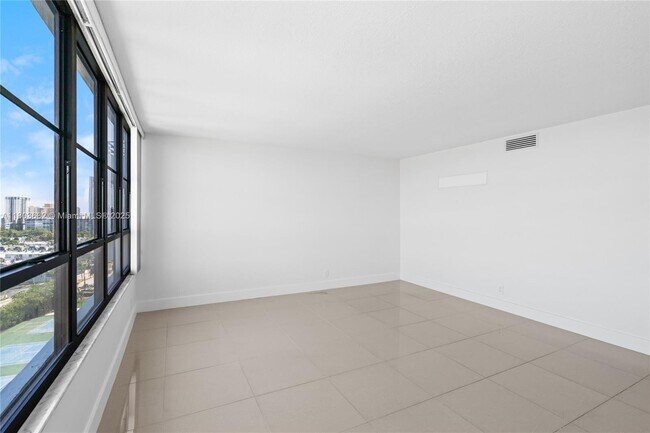 Building Photo - 600 Three Islands Boulevard