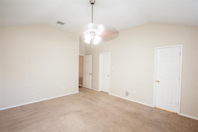 Building Photo - 1118 Water Oak Way