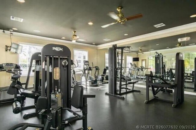 Building Photo - 15155 Michelangelo Blvd