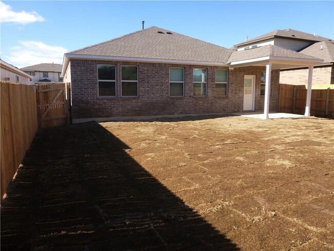 Building Photo - 1332 Eagle Ray St