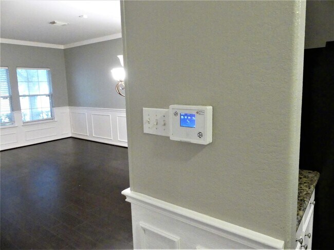 Building Photo - 3307 Siebinthaler Ln