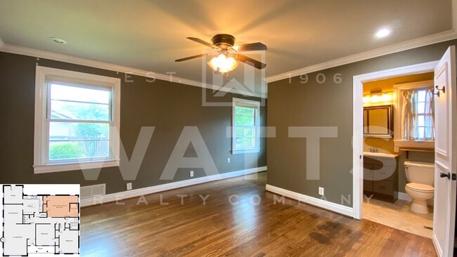 Building Photo - Beautiful Cottage Home located in Homewood