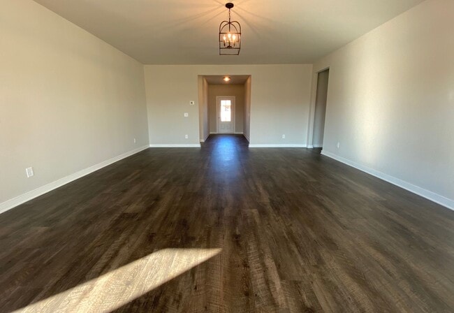 Building Photo - Home for Rent in Weaver AL...COMING SOON!