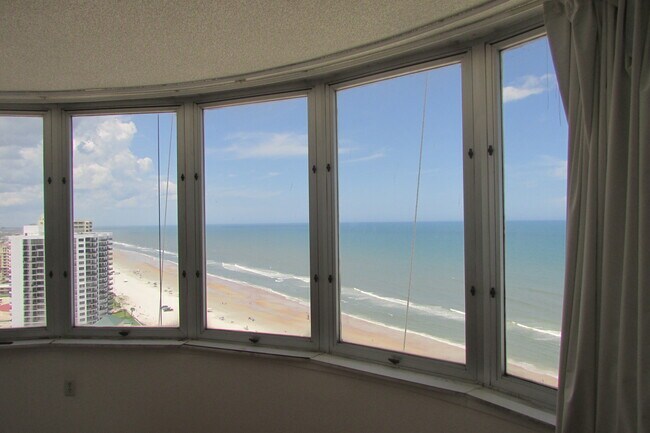 Building Photo - 2625 S Atlantic Ave