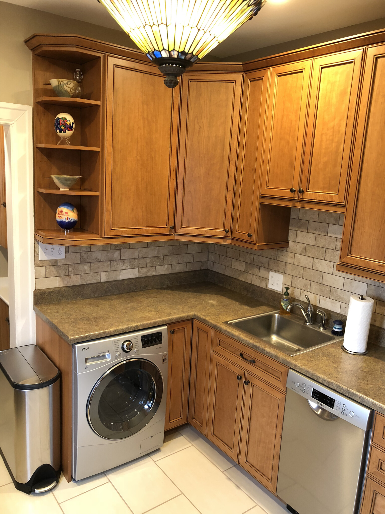 Combo washer/dryer - 1704 E 16th Ave